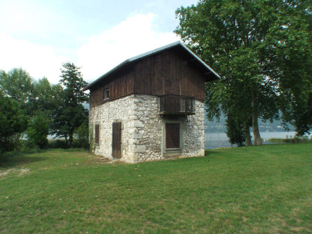 maison du garde barrière tresserve