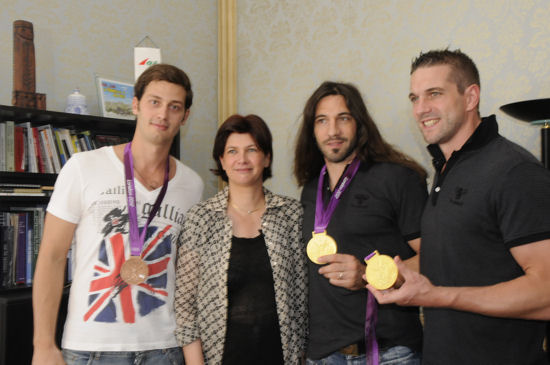 medailles olympiques chambery et bernadette laclais
