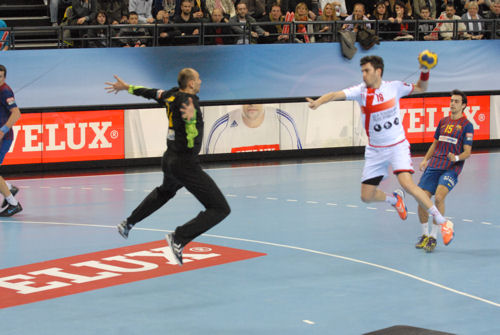 handball tir but