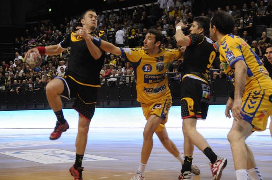 handball attaque défense
