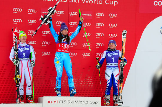 Tina Maze et Tessa Worley sur le podium à Couchevel