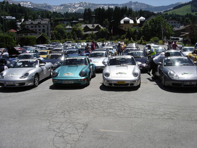 La SavoieCup Rassemblement Porsche en Savoie - cette anne les Porsche investissent l'aroport