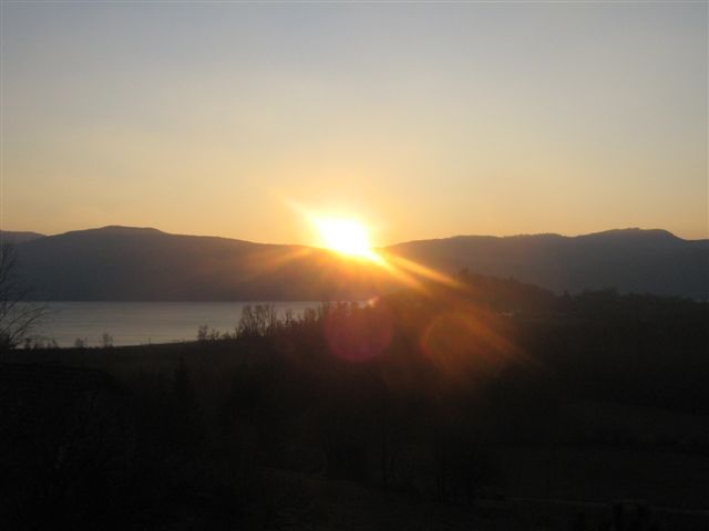 Le lac du Bourget au solstice d'hiver