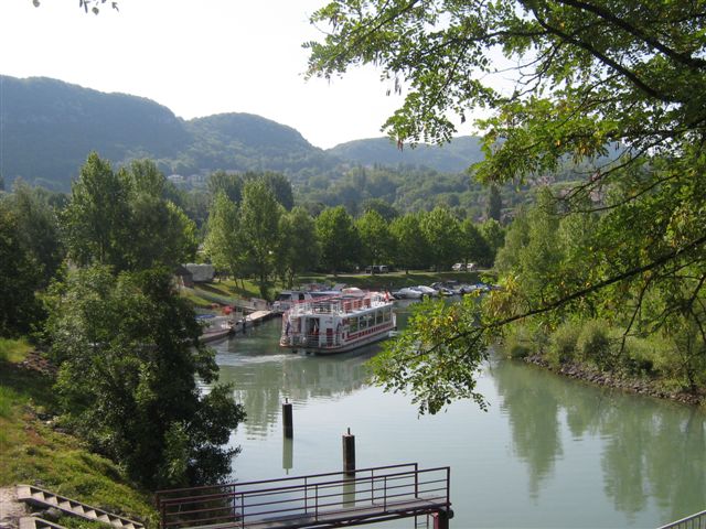 Port et Bateaux - Chanaz