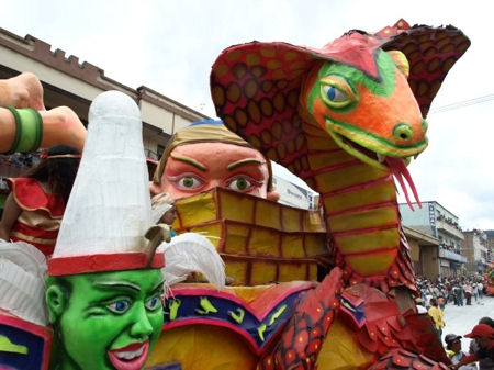 carnaval PastoNegro Blanco  Colombie