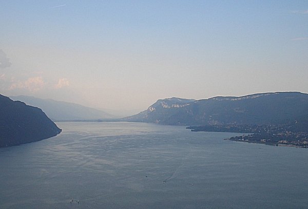 Le lac du Bourget - photo vue du ciel