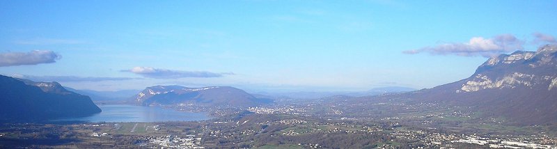 Le lac du Bourgetet le Revard - photo vue du ciel